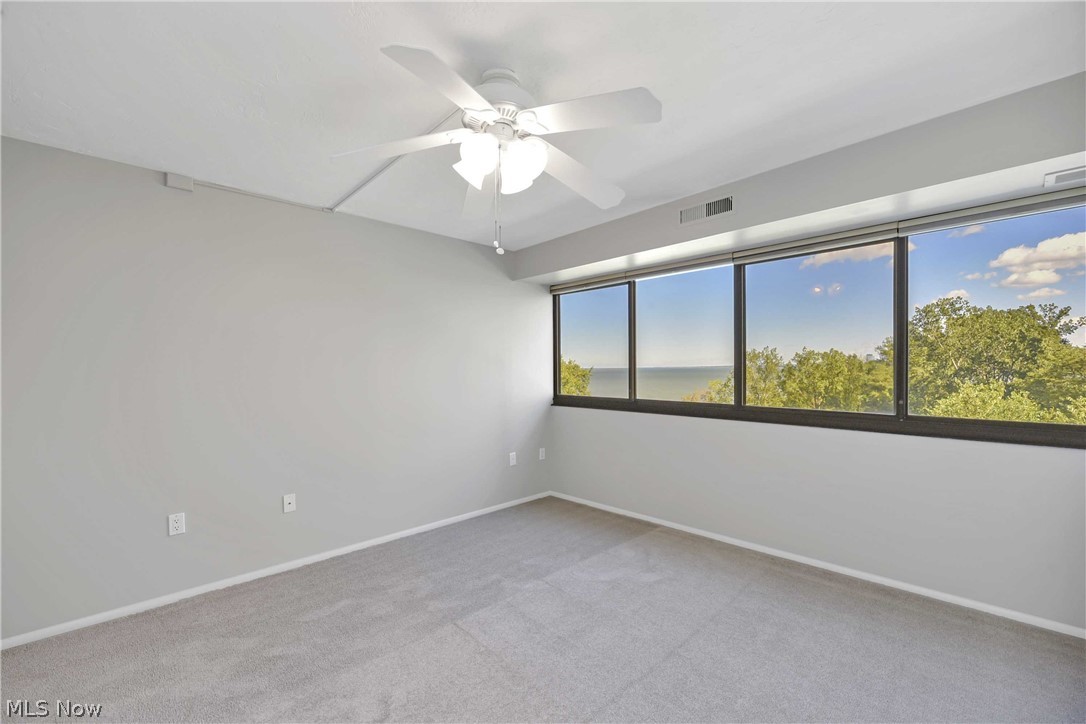 Meridian Condo - Residential