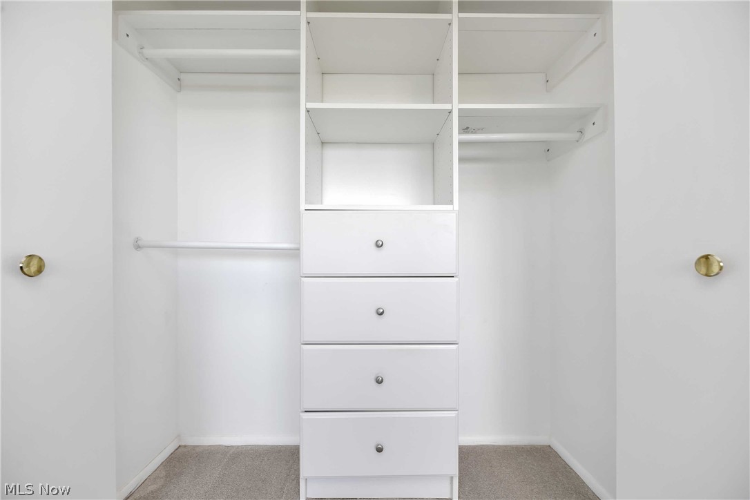 Meridian Condo - Residential