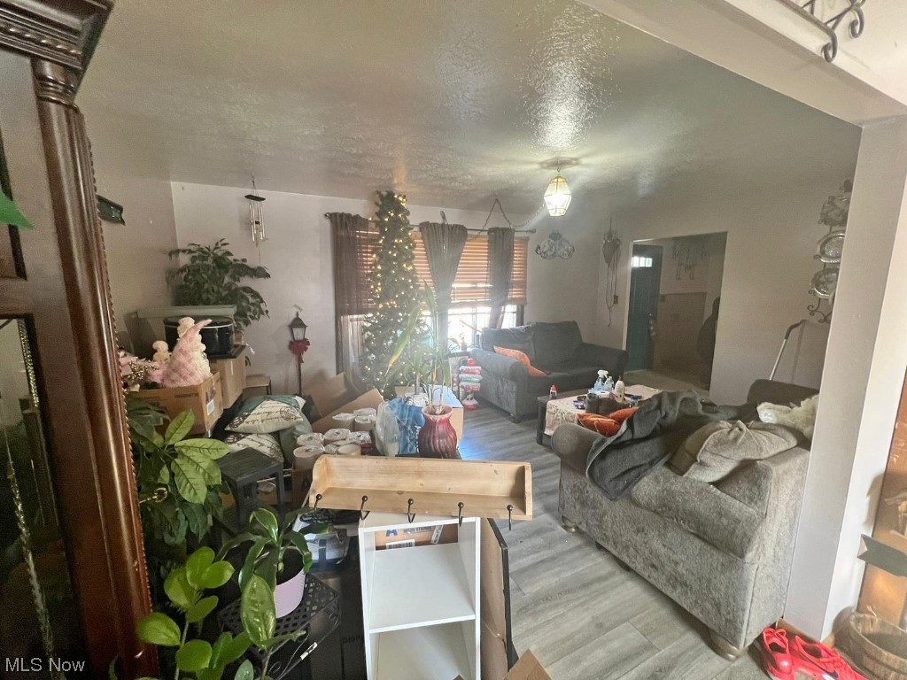 Ridge Road - Residential