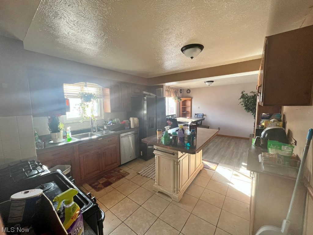 Ridge Road - Residential