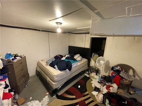 Tiny photo for 462 13th Street, Campbell, OH 44405 (MLS # 5187994)