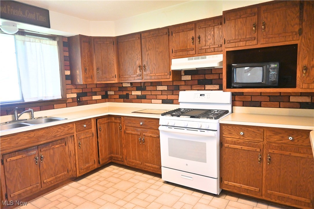 530 Shackson Street, Conneaut, Ohio image 11