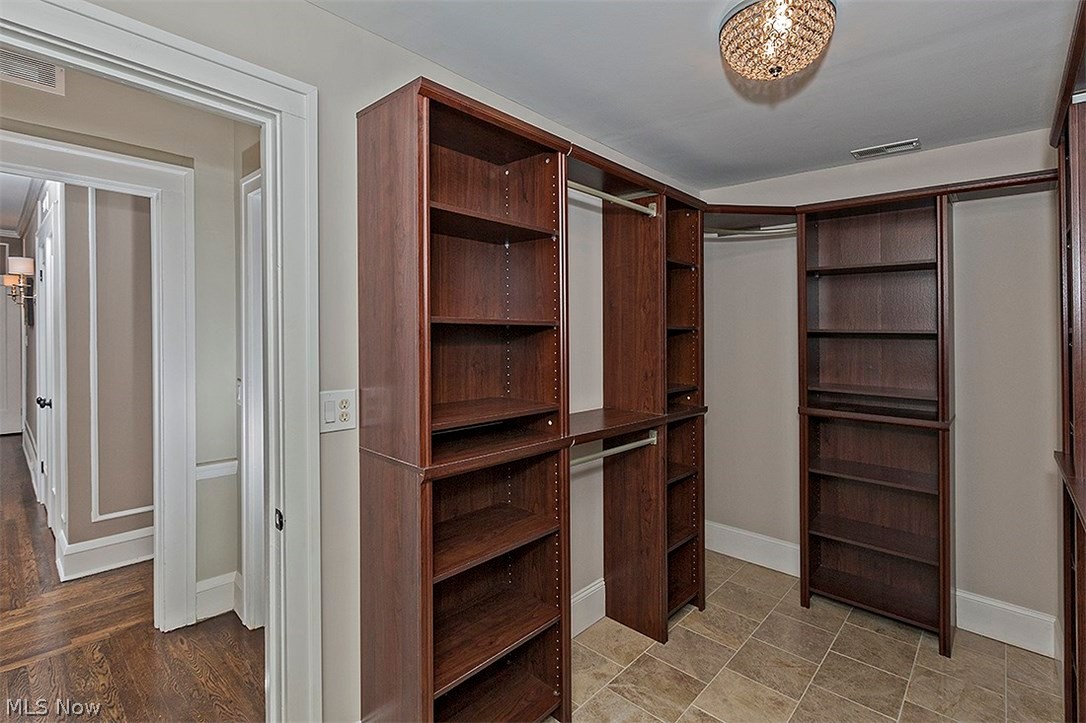 Shaker Heights Land Cos 03 - Residential