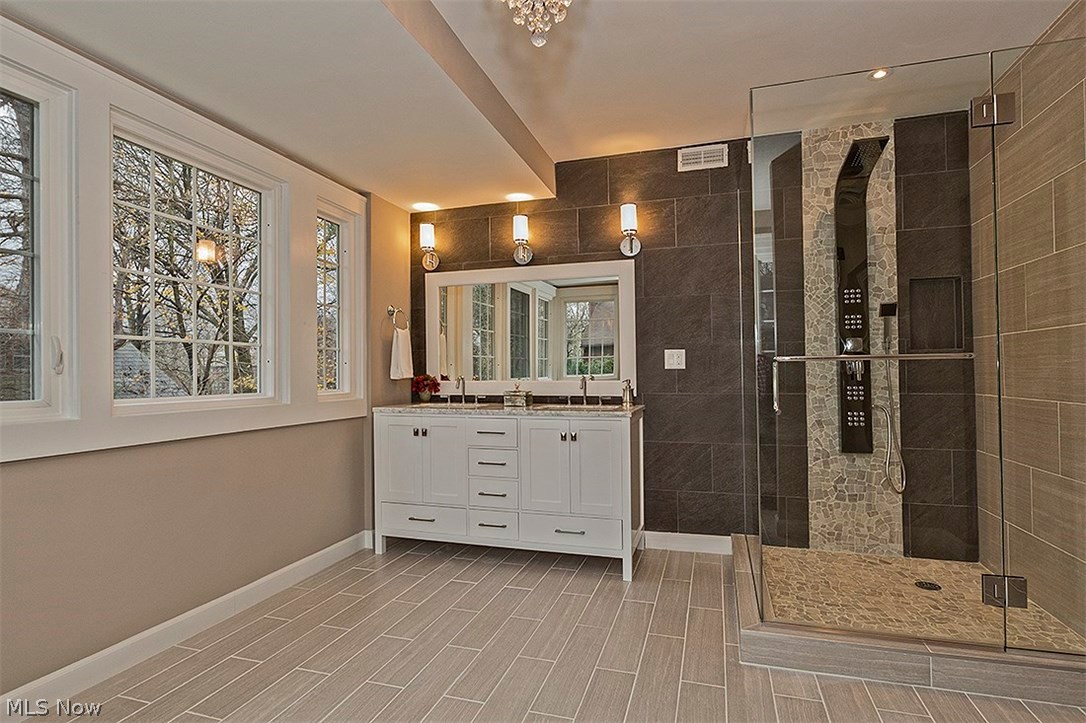 Shaker Heights Land Cos 03 - Residential