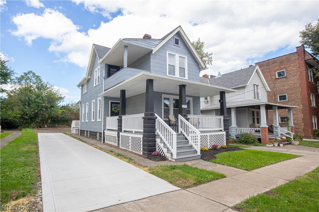 1340 W 83rd Street