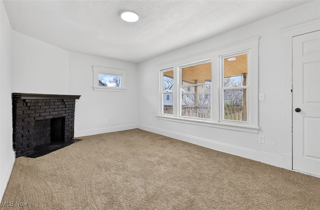 Hayden Doan - Residential Income