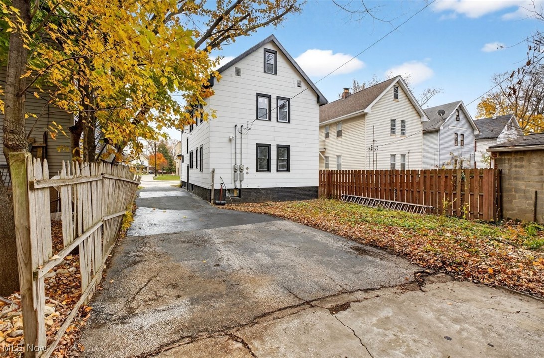 Hayden Doan - Residential Income