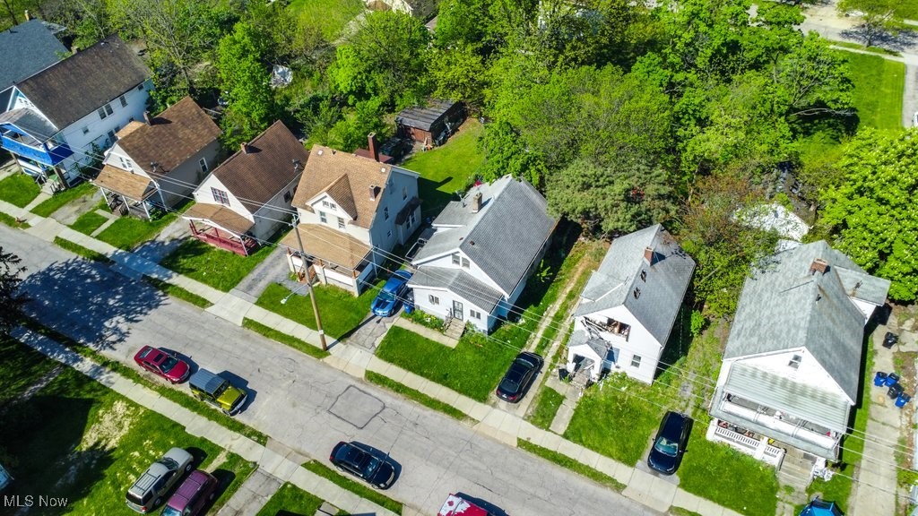 3460 E 105th Street, Cleveland, Ohio image 27