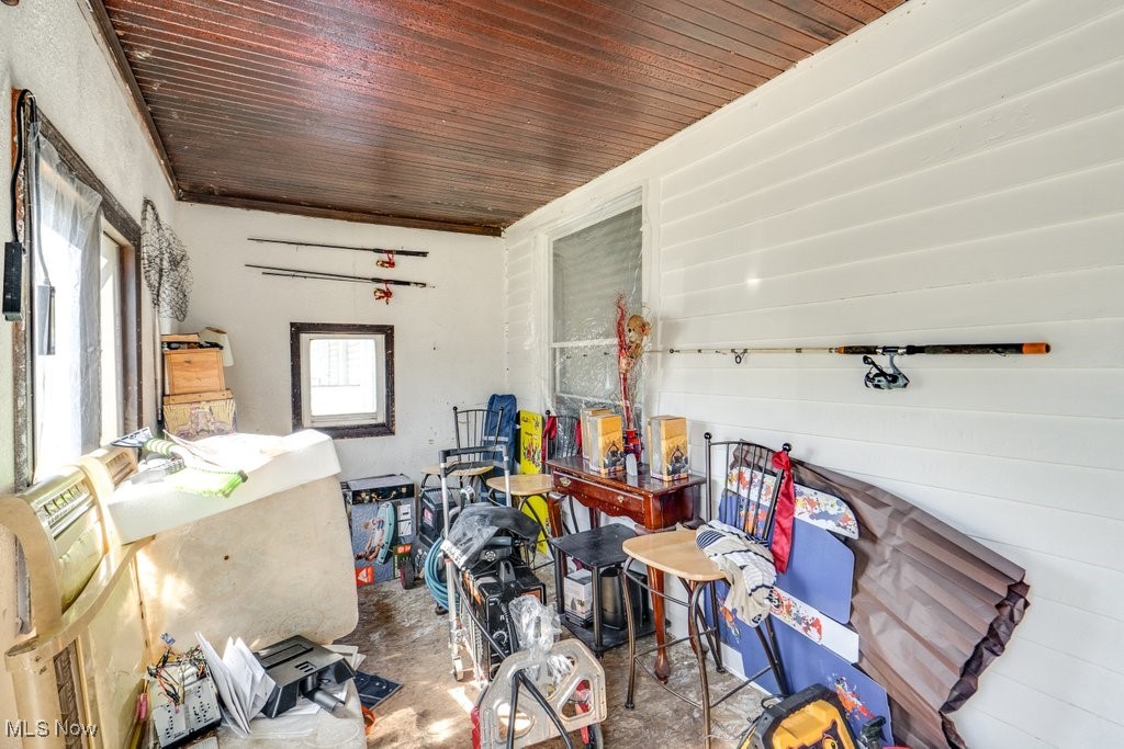 3460 E 105th Street, Cleveland, Ohio image 4