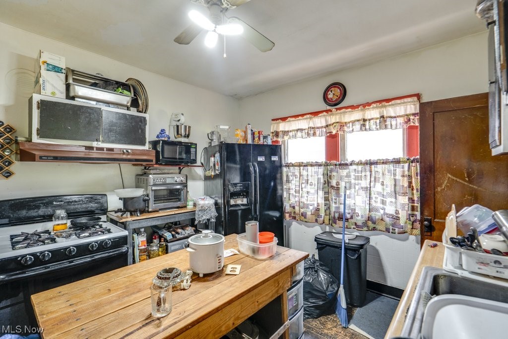 3460 E 105th Street, Cleveland, Ohio image 16