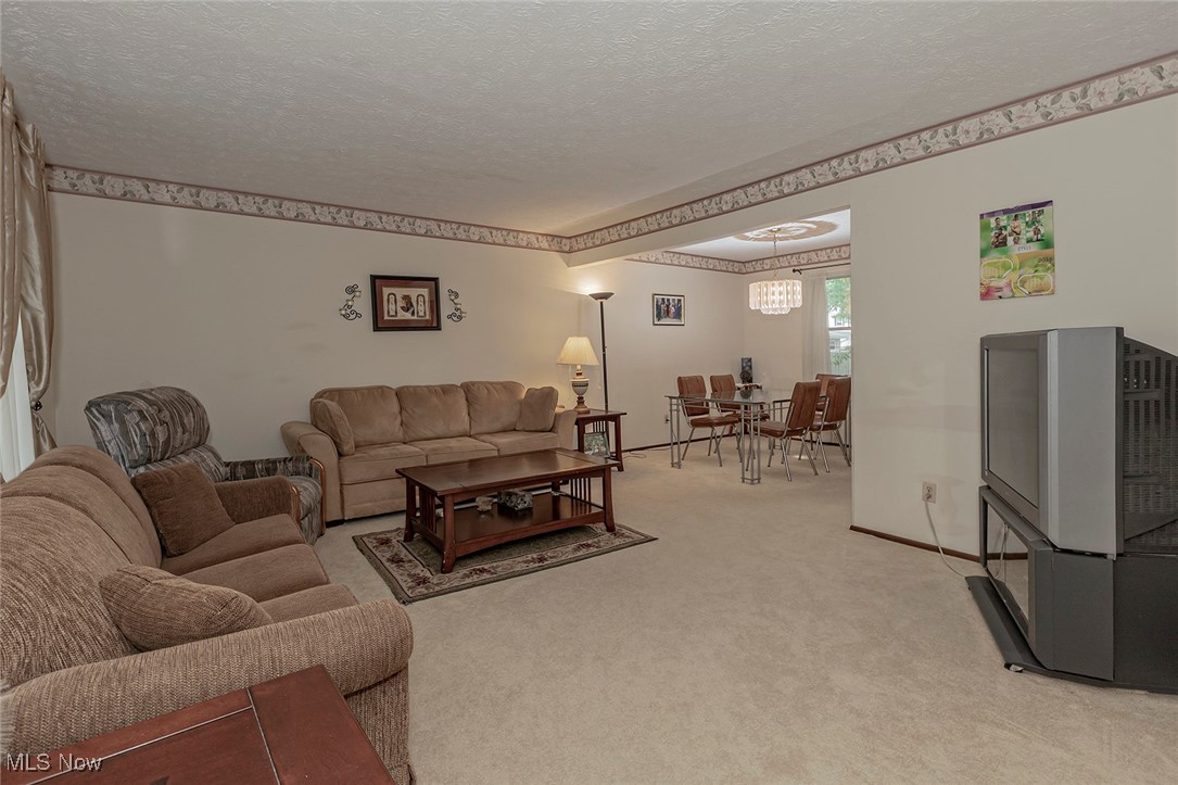 403 Riverdale Drive, Eastlake, Ohio image 5