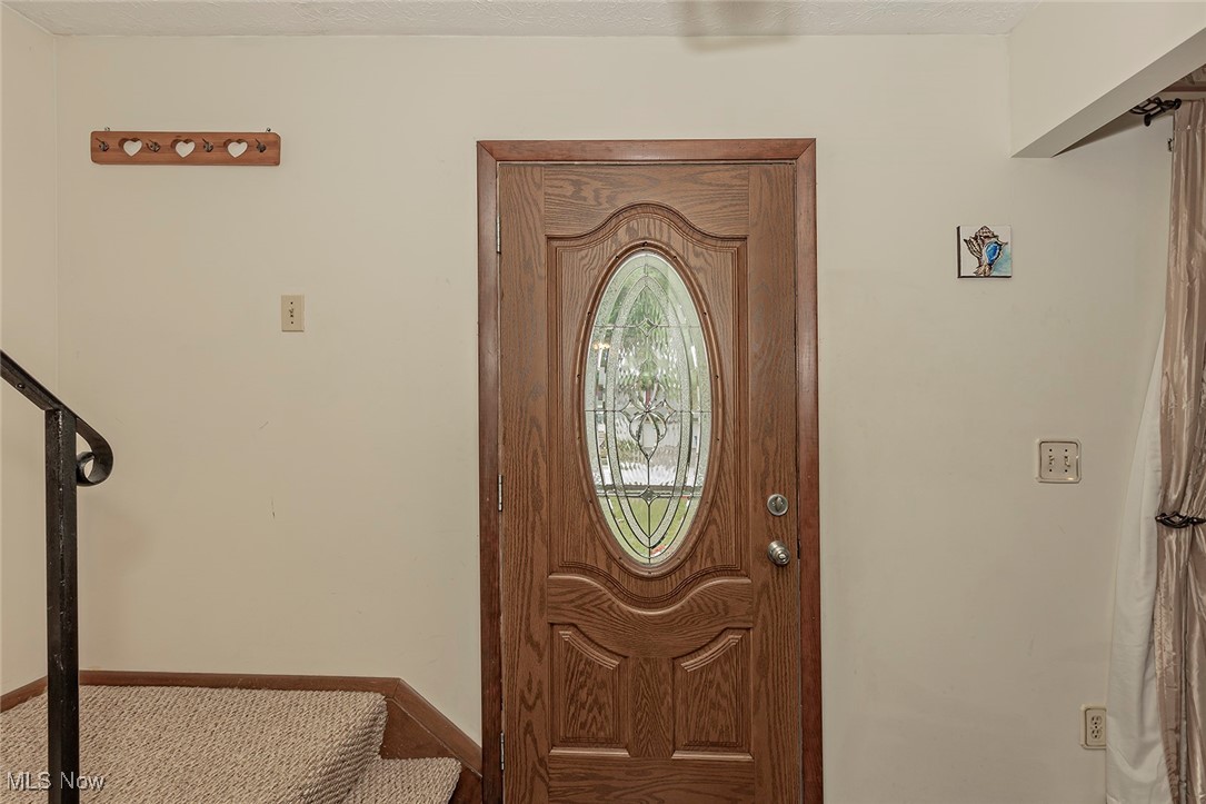 403 Riverdale Drive, Eastlake, Ohio image 3