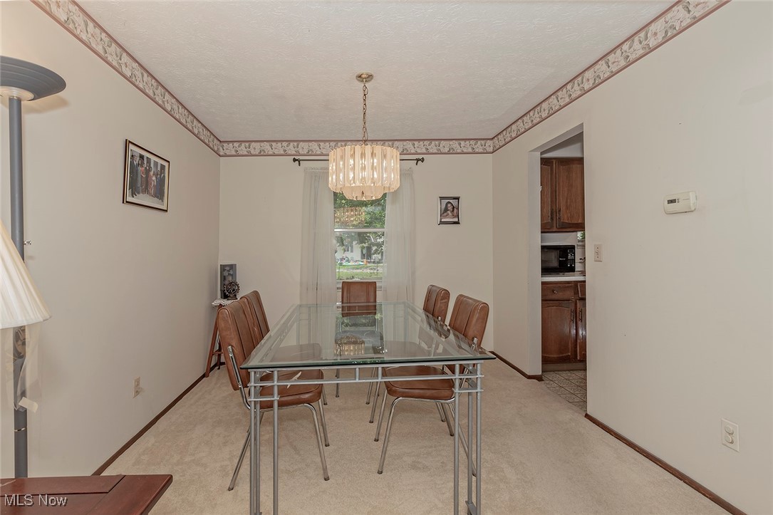 403 Riverdale Drive, Eastlake, Ohio image 8