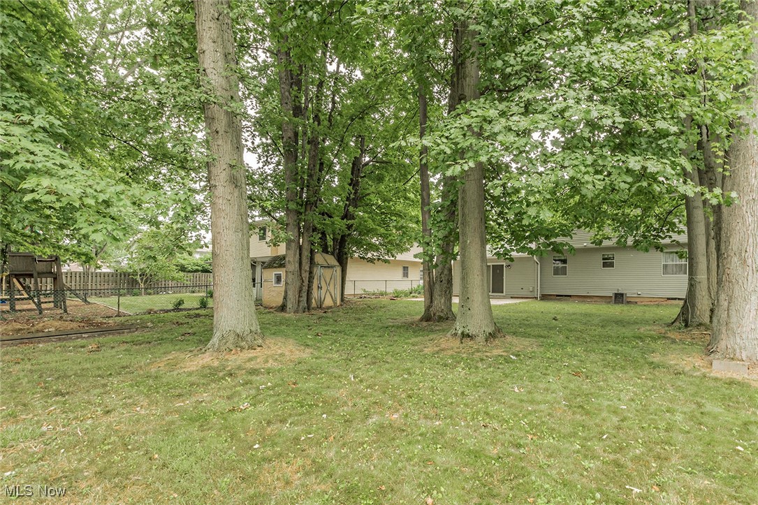 403 Riverdale Drive, Eastlake, Ohio image 29