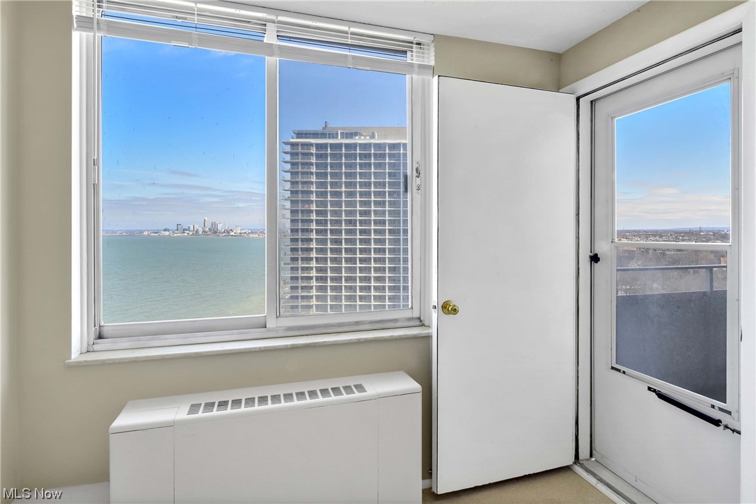 The Carlyle - Residential