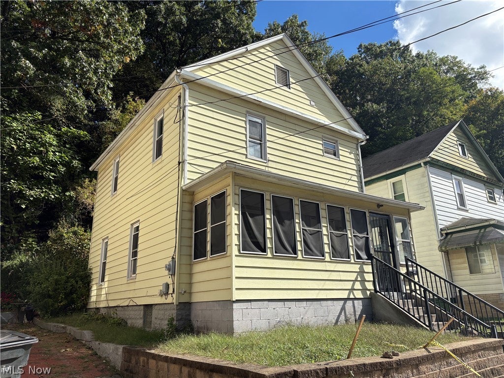 63 Rosalind Court