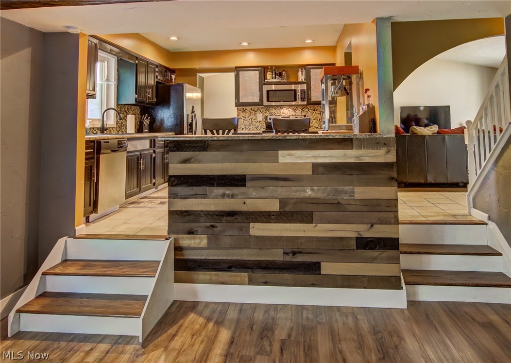 New Boston Knolls - Residential