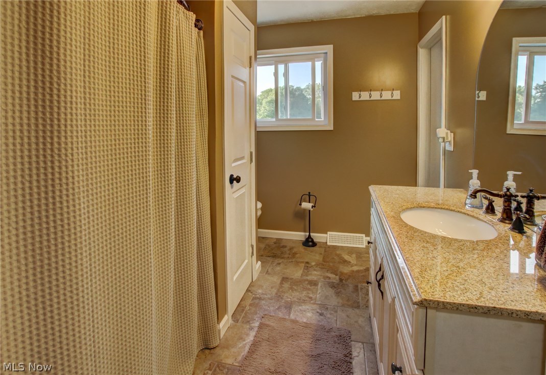 New Boston Knolls - Residential