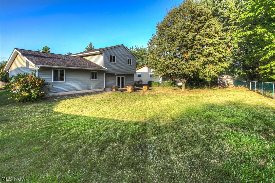 New Boston Knolls - Residential