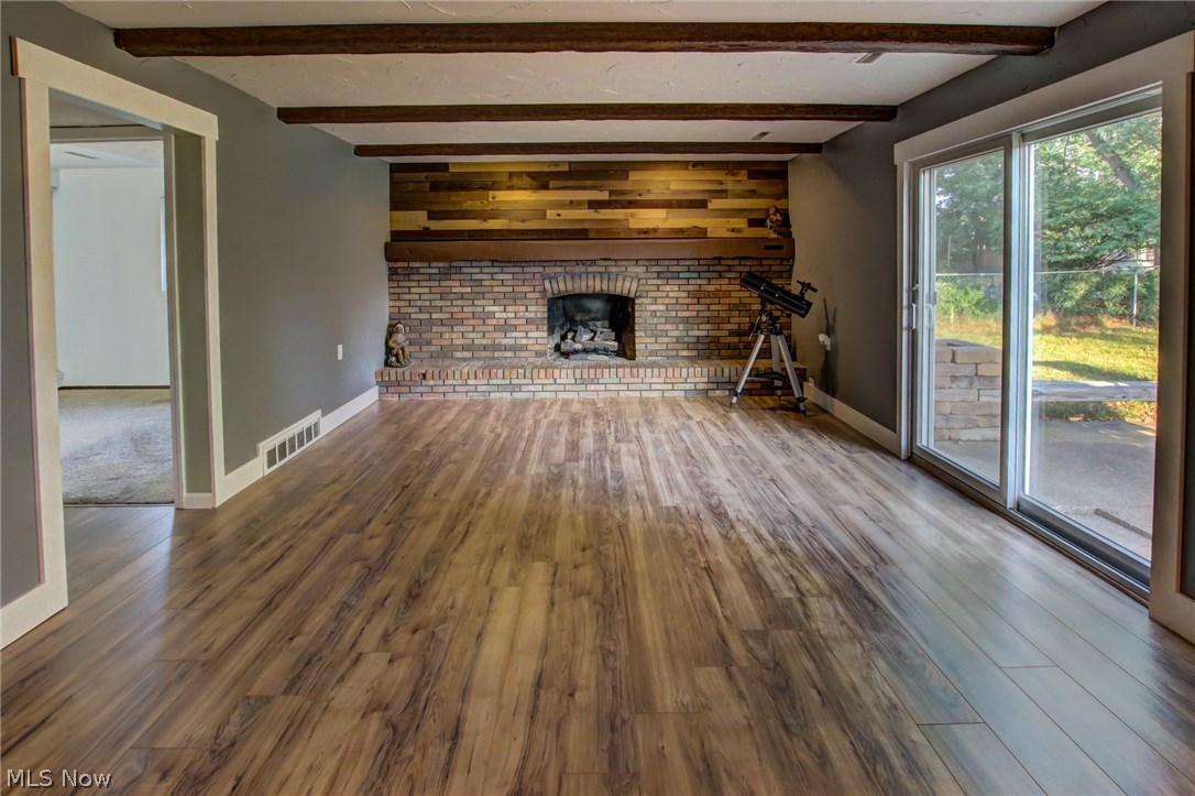 New Boston Knolls - Residential