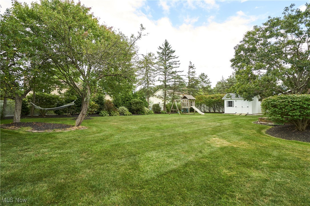 Akron, Ohio 44333, United States, 4 Bedrooms Bedrooms, ,3 BathroomsBathrooms,Residential,Pending,203741