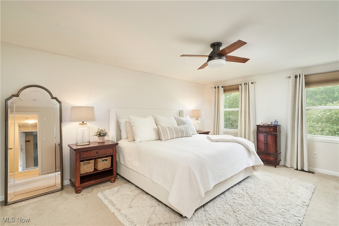 Akron, Ohio 44333, United States, 4 Bedrooms Bedrooms, ,3 BathroomsBathrooms,Residential,Pending,203741