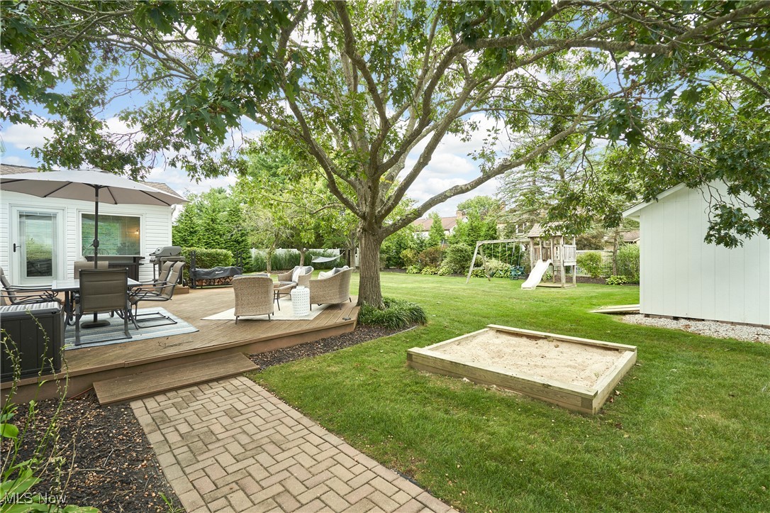 Akron, Ohio 44333, United States, 4 Bedrooms Bedrooms, ,3 BathroomsBathrooms,Residential,Pending,203741