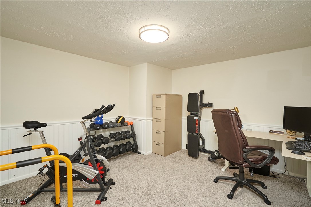 Akron, Ohio 44333, United States, 4 Bedrooms Bedrooms, ,3 BathroomsBathrooms,Residential,Pending,203741