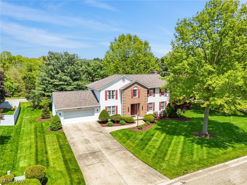 Photo of 6037 Sandy Ridge Circle NW, North Canton, OH 44720 (MLS # 5211231)