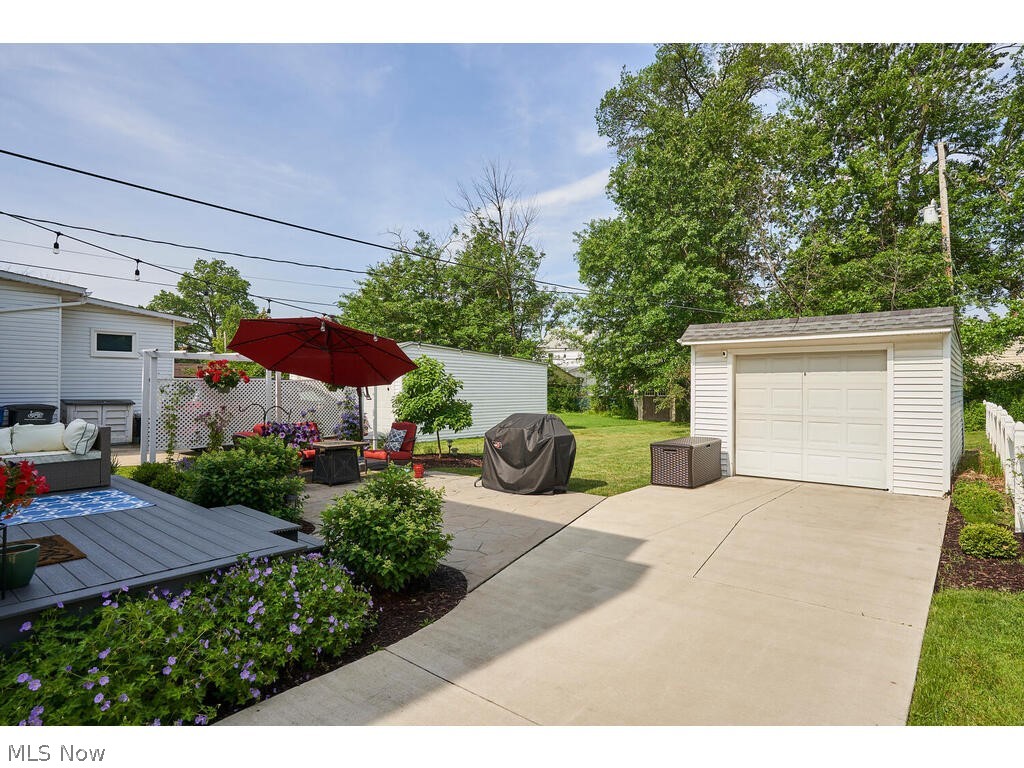 Maple Shade - Residential