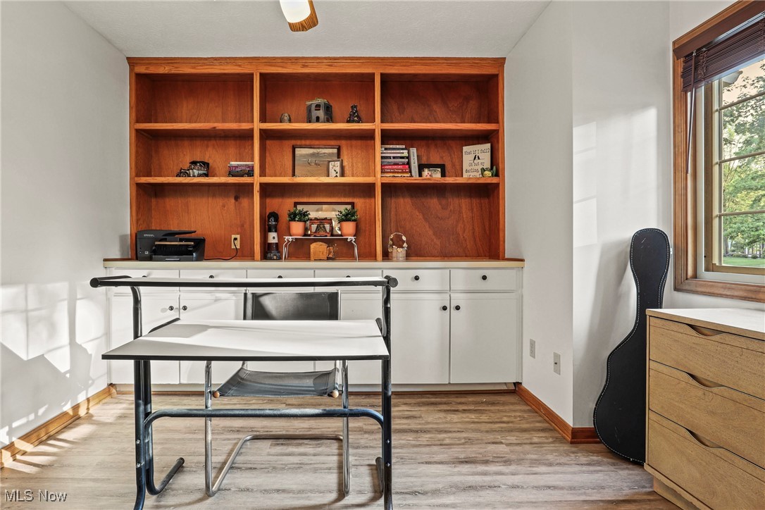 Mentor, Ohio 44060, United States, 4 Bedrooms Bedrooms, ,4 BathroomsBathrooms,Residential,Active,162207