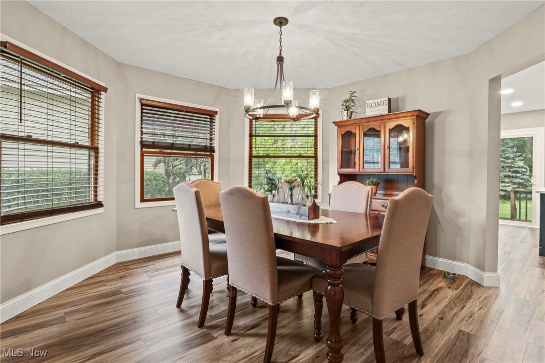 Mentor, Ohio 44060, United States, 4 Bedrooms Bedrooms, ,4 BathroomsBathrooms,Residential,Active,162207