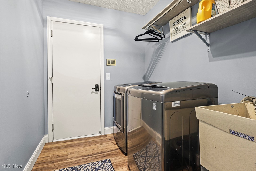 Mentor, Ohio 44060, United States, 4 Bedrooms Bedrooms, ,4 BathroomsBathrooms,Residential,Active,162207