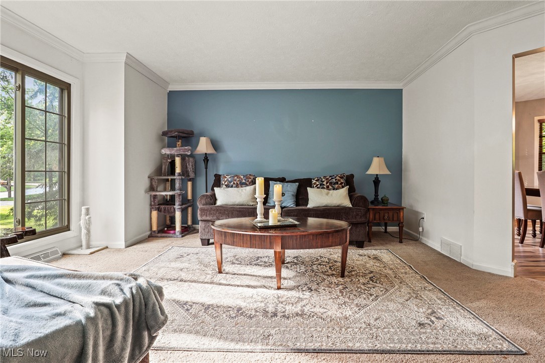 Mentor, Ohio 44060, United States, 4 Bedrooms Bedrooms, ,4 BathroomsBathrooms,Residential,Active,162207