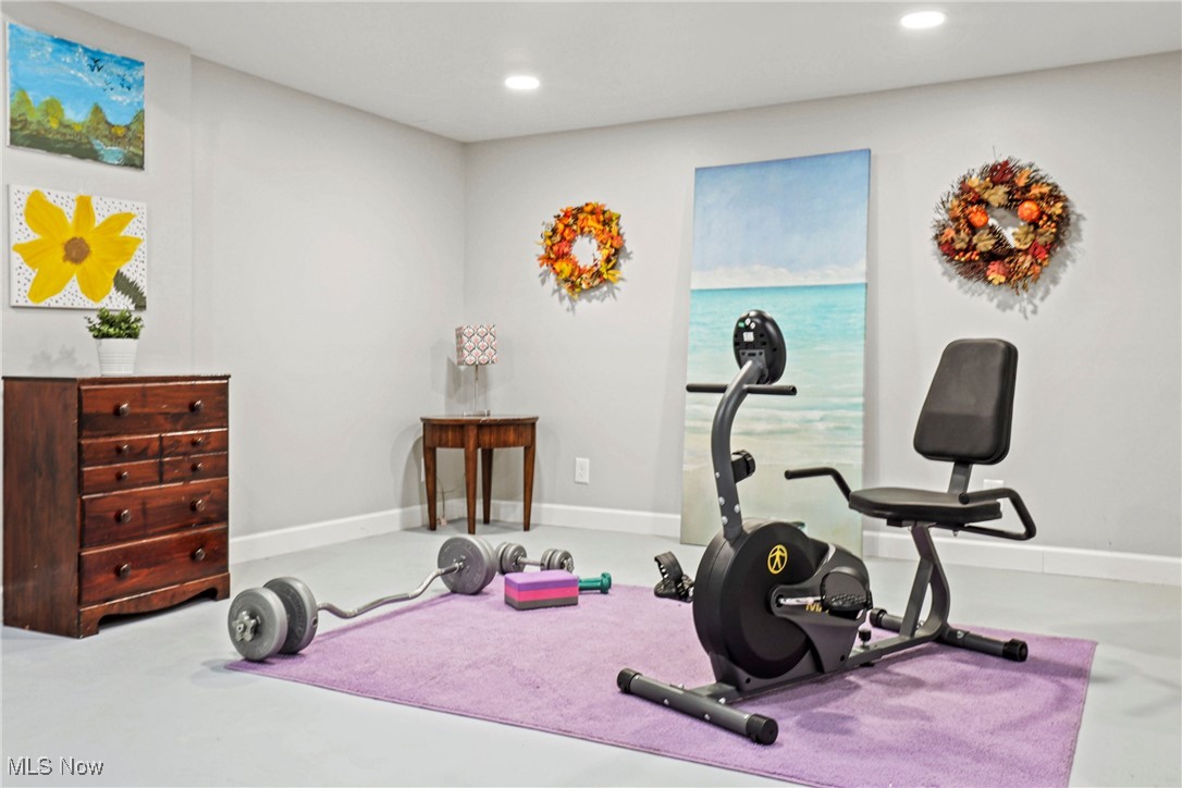 Mentor, Ohio 44060, United States, 4 Bedrooms Bedrooms, ,4 BathroomsBathrooms,Residential,Active,162207