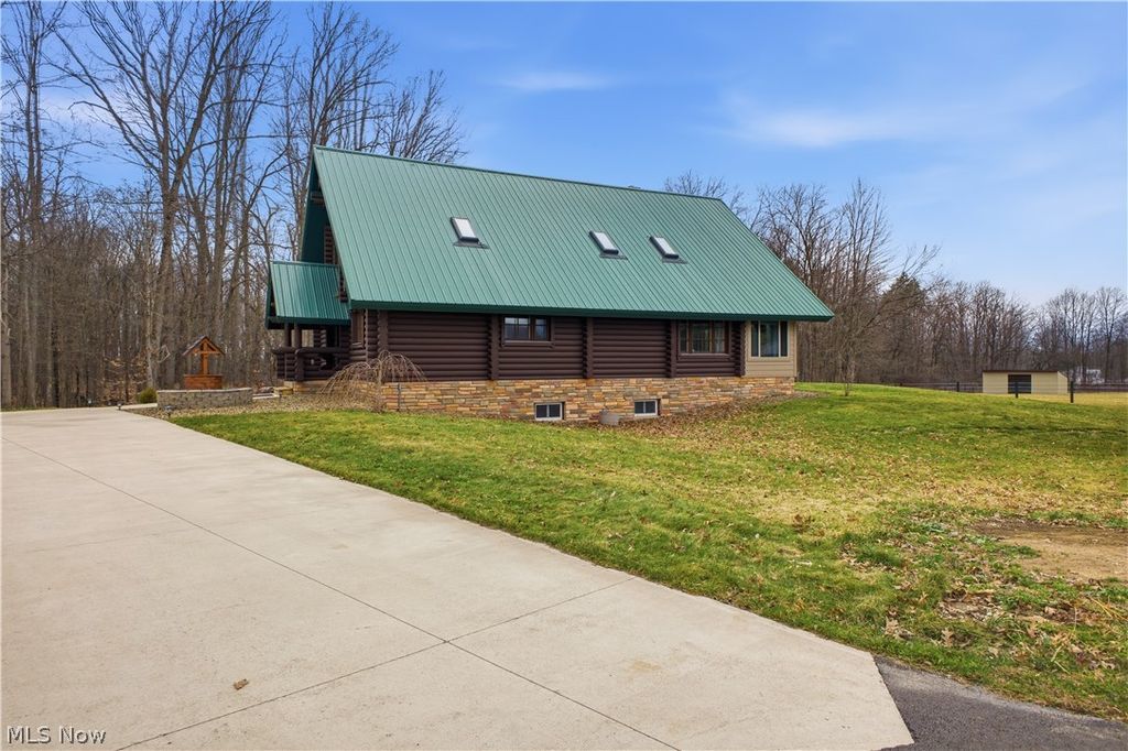 Photo of 3550 New Hudson Road, Orwell, OH 44076 (MLS # 5192551)
