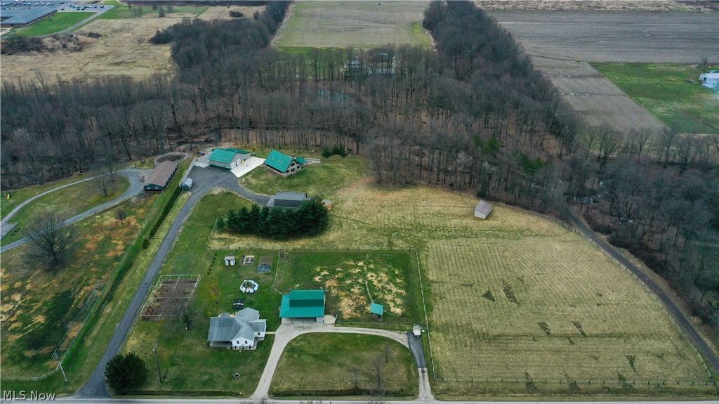 Photo of 3550 New Hudson Road, Orwell, OH 44076 (MLS # 5192551)