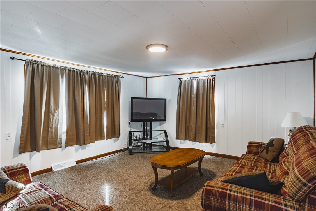53460 Bald Knob Stiversville Road, Portland, Ohio image 7