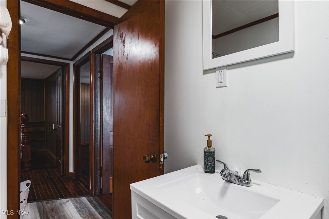 53460 Bald Knob Stiversville Road, Portland, Ohio image 13