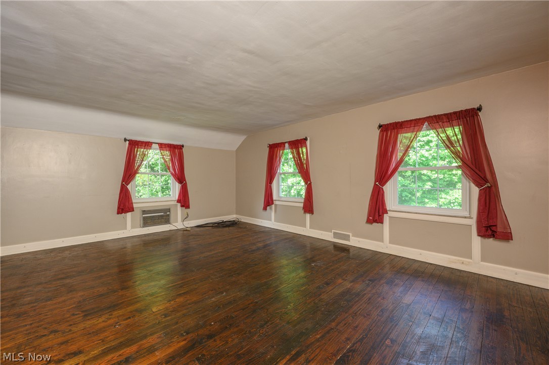 Uhrichsville - Residential