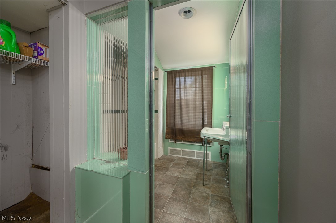 Uhrichsville - Residential