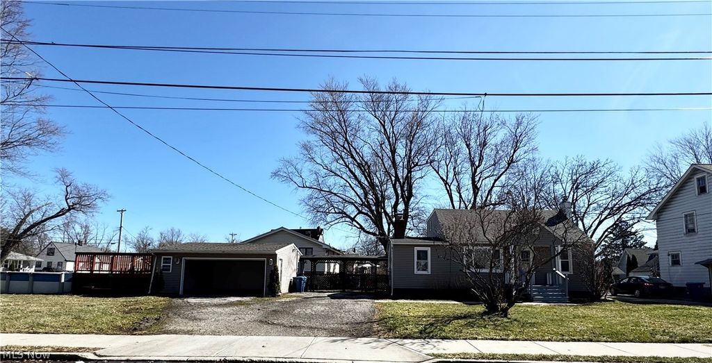 Photo of 1088 Skinner Avenue, Painesville, OH 44077 (MLS # 5191817)