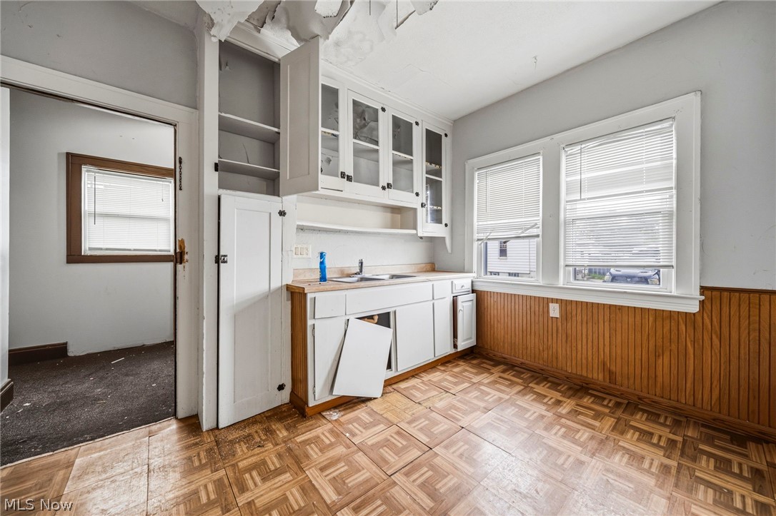 Garfield Blvd - Residential Income