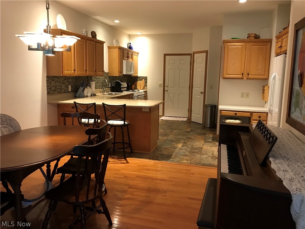 Cottagewood Condo Ph 2 - Residential