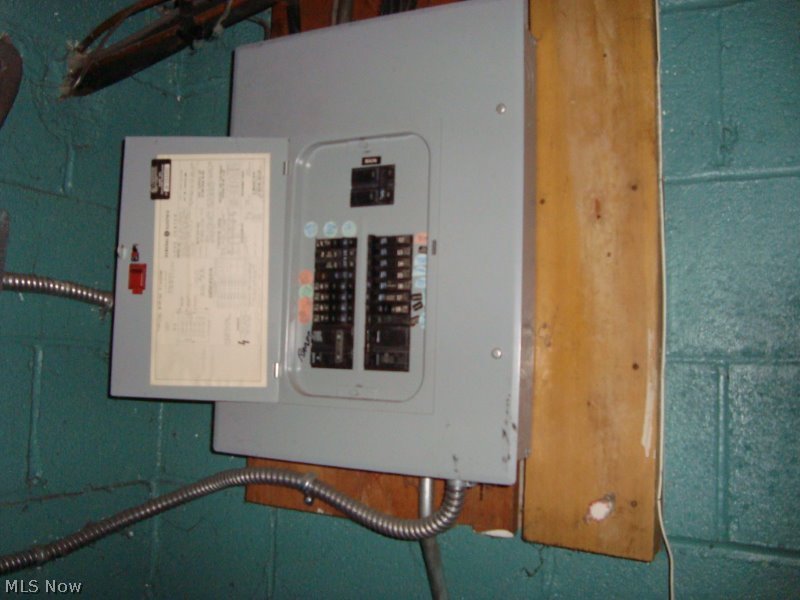 Bedford Estates 01 - Residential