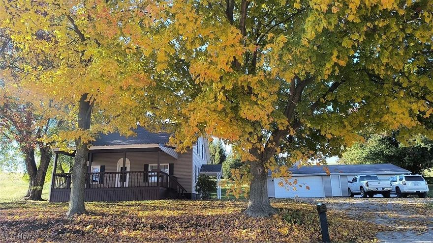 For Sale, Single Family Home, secluded, surrounded by beautiful countryside and stunning picturesque view.
Completely remodeled beautiful home, 3 bedrooms, with large front porch, large full bathroom on the first floor, one bedroom on the main floor, a total of 2 full bathrooms. This home is located in Keene Twp Riverview LSD, in a secluded beautiful countryside with a stunning view near Fresno.
this home has a new central air, and heating system on the first floor installed a couple of weeks ago. (10/22/2024)