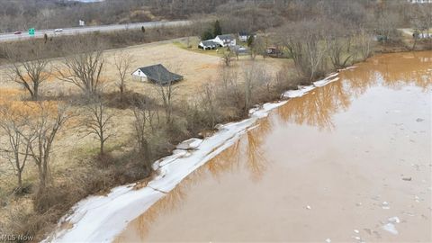 Tiny photo for 609 Little Kanawha River Road, Parkersburg, WV 26101 (MLS # 5188151)