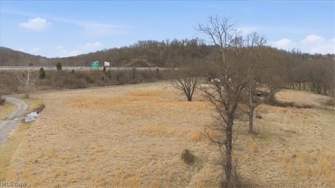 Tiny photo for 609 Little Kanawha River Road, Parkersburg, WV 26101 (MLS # 5188151)