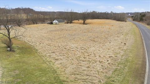 Tiny photo for 609 Little Kanawha River Road, Parkersburg, WV 26101 (MLS # 5188151)