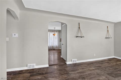 Tiny photo for 519 Creed Street, Struthers, OH 44471 (MLS # 5238855)